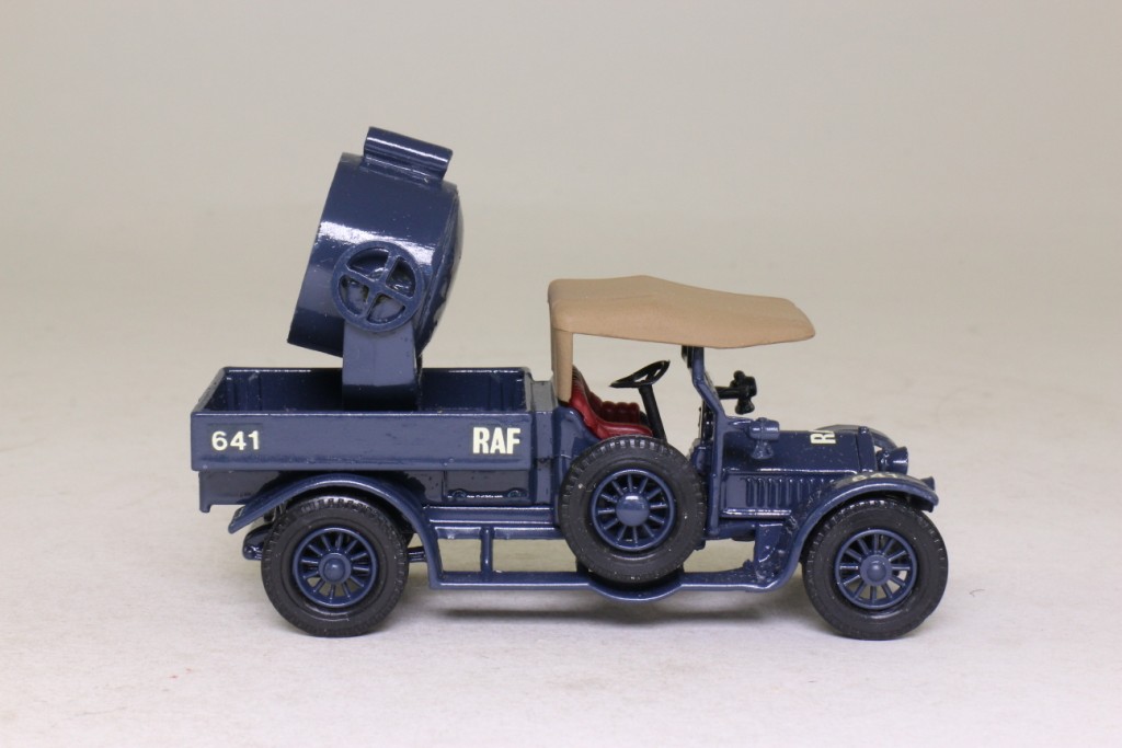 AC95; RAF Searchlight Lorry; 1918 Crossley Lorry